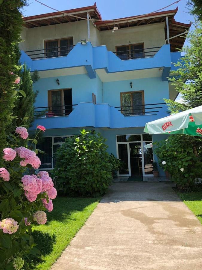 Vila Deni Tushemisht 외부 사진